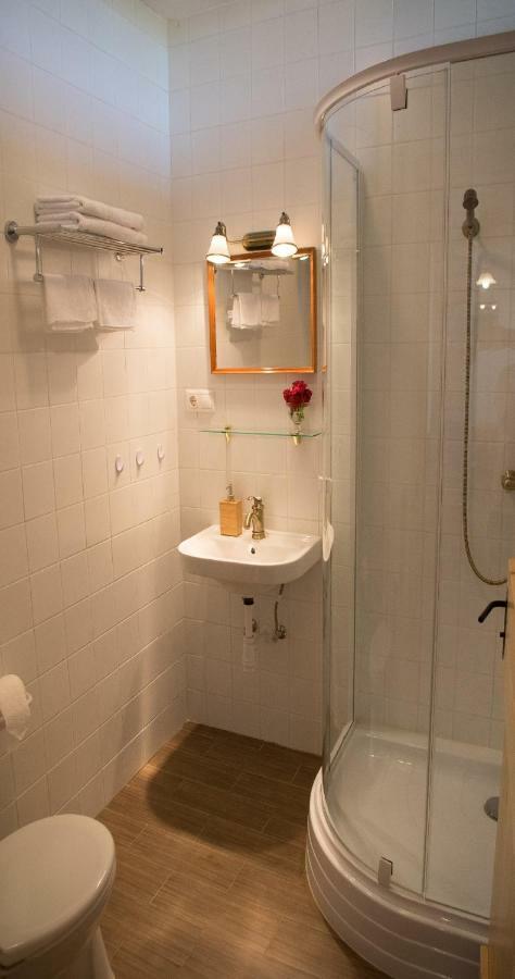 Édenkert Vendégházak Pécsvárad Extérieur photo